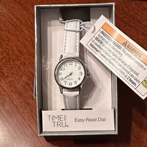 Time and Tru NWT - Silver and White Easy Read Watch - Great Gift